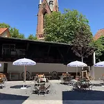 Bürgerhauslöwen 3*